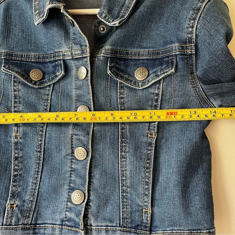 Disney Encanto Girls Denim Jacket Size 6/6X | Butterfly Floral Back Graphic Jean - Picture 9 of 11